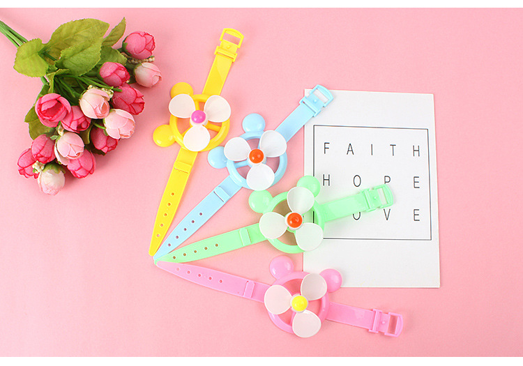 Toys colorful wrist watches Windmill festival Gifts school edge kindergarten packaged pupils creative Toys colorful wrist watches Windmill festival Gifts school edge kindergarten packaged pupils creative