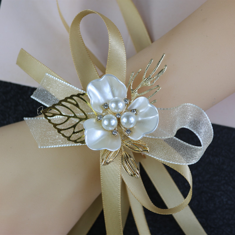 Korean Corsage Wedding Sisters Group Bracelet Flower Bride Handed Flower Bridesmaid Required Wrist Flower Wrist Flowers Korean Corsage Wedding Sisters Group Bracelet Flower Bride Handed Flower Bridesmaid Required Wrist Flower Wrist Flowers