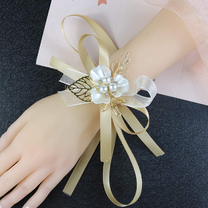Korean Corsage Wedding Sisters Group Bracelet Flower Bride Handed Flower Bridesmaid Required Wrist Flower Wrist Flowers Korean Corsage Wedding Sisters Group Bracelet Flower Bride Handed Flower Bridesmaid Required Wrist Flower Wrist Flowers