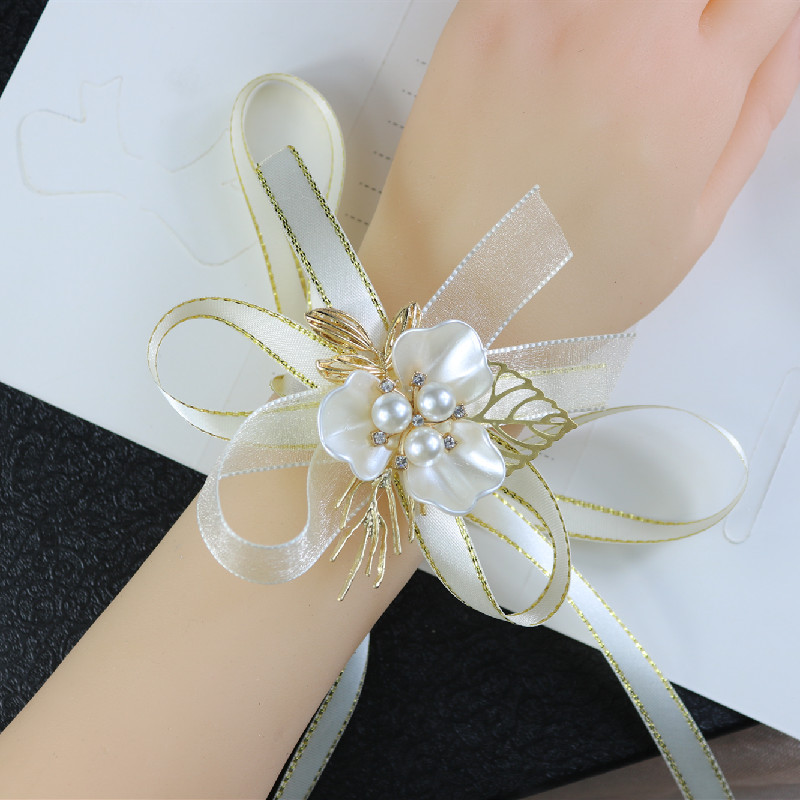 Korean Corsage Wedding Sisters Group Bracelet Flower Bride Handed Flower Bridesmaid Required Wrist Flower Wrist Flowers Korean Corsage Wedding Sisters Group Bracelet Flower Bride Handed Flower Bridesmaid Required Wrist Flower Wrist Flowers