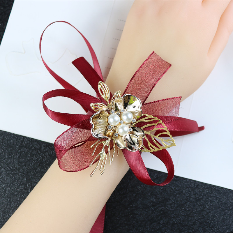 Korean Corsage Wedding Sisters Group Bracelet Flower Bride Handed Flower Bridesmaid Required Wrist Flower Wrist Flowers Korean Corsage Wedding Sisters Group Bracelet Flower Bride Handed Flower Bridesmaid Required Wrist Flower Wrist Flowers