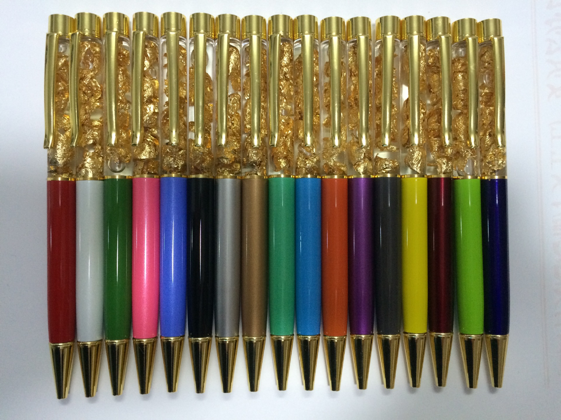 Factory Direct Sales New Christmas Deer Head Color Bright Film Gold Powder Oil Metal Ball Point Pen