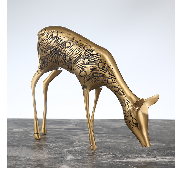 Ornaments Pure Copper Sika Deer Wine Cabinet Living Room Decorations Home Crafts Metal Copper Deer Decoration Metal Deer Ornaments Pure Copper Sika Deer Wine Cabinet Living Room Decorations Home Crafts Metal Copper Deer Decoration Metal Deer