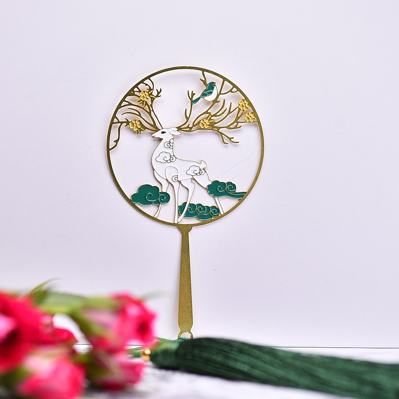 Metal Deer  Fan Metal Art Bookmark Classical National Style Brass Hollow Corrosion Paint Creative Gift Bookmark