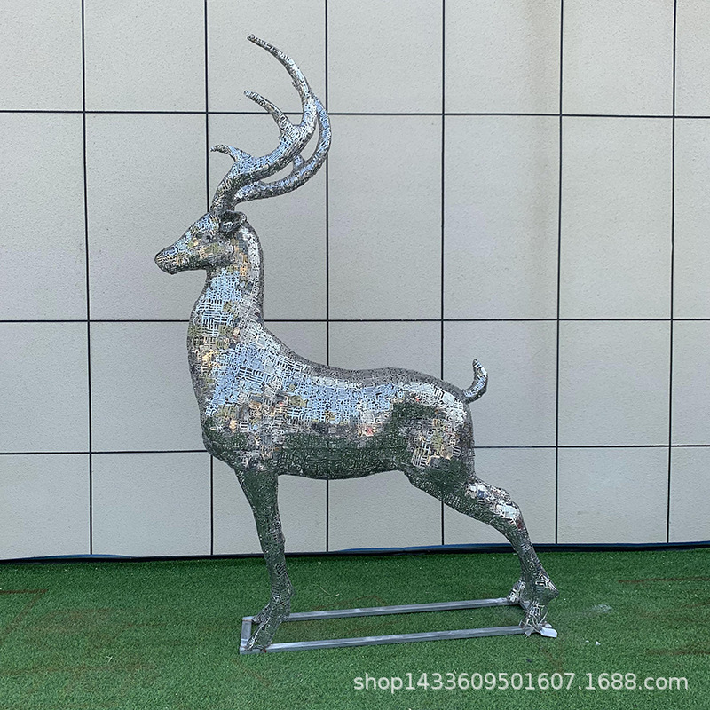 Stainless Steel Deer Sculpture Mirror Hollow Light-Emitting Deer Metal Geometry Metal Deer
