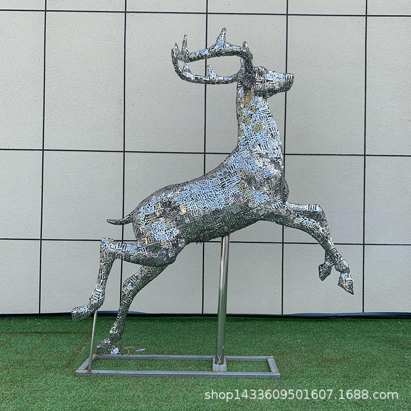 Stainless Steel Deer Sculpture Mirror Hollow Light-Emitting Deer Metal Geometry Metal Deer