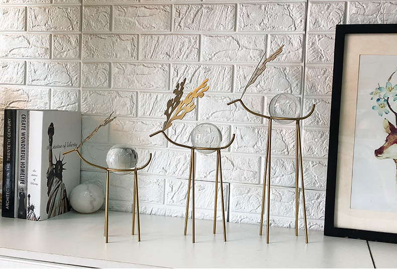 Metal Deer  Domestic Study Metal Sika Deer Crystal Ball Decoration Model Room Desktop Soft Outfit Crafts Furnishings
