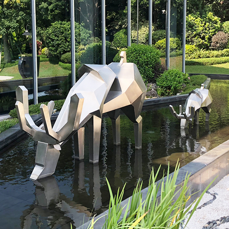 Geometric Deer Galvanized Sheet Iron Customization Landscape Sculpture Polished Large Metal Deer Geometric Deer Galvanized Sheet Iron Customization Landscape Sculpture Polished Large Metal Deer