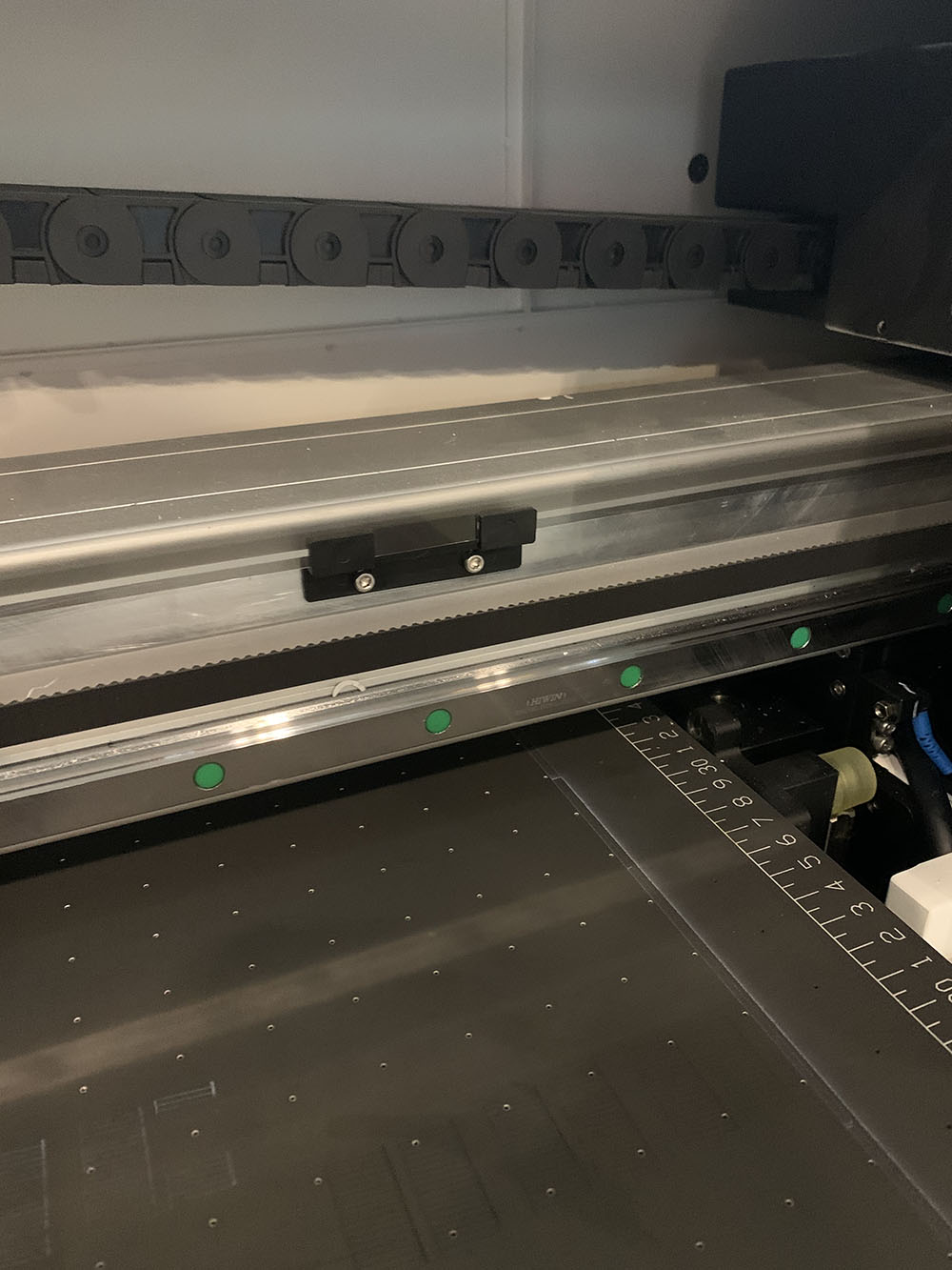 6090 Color Digital Printing Machine Flat Plate UV Printer Metal Acrylic Pp Wood Crystal Leather Printing