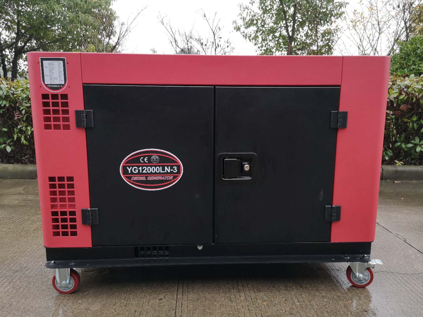 Manufacturers direct high quality silent type automatic diesel generator 12KW/12KVA/15KVA Manufacturers direct high quality silent type automatic diesel generator 12KW/12KVA/15KVA