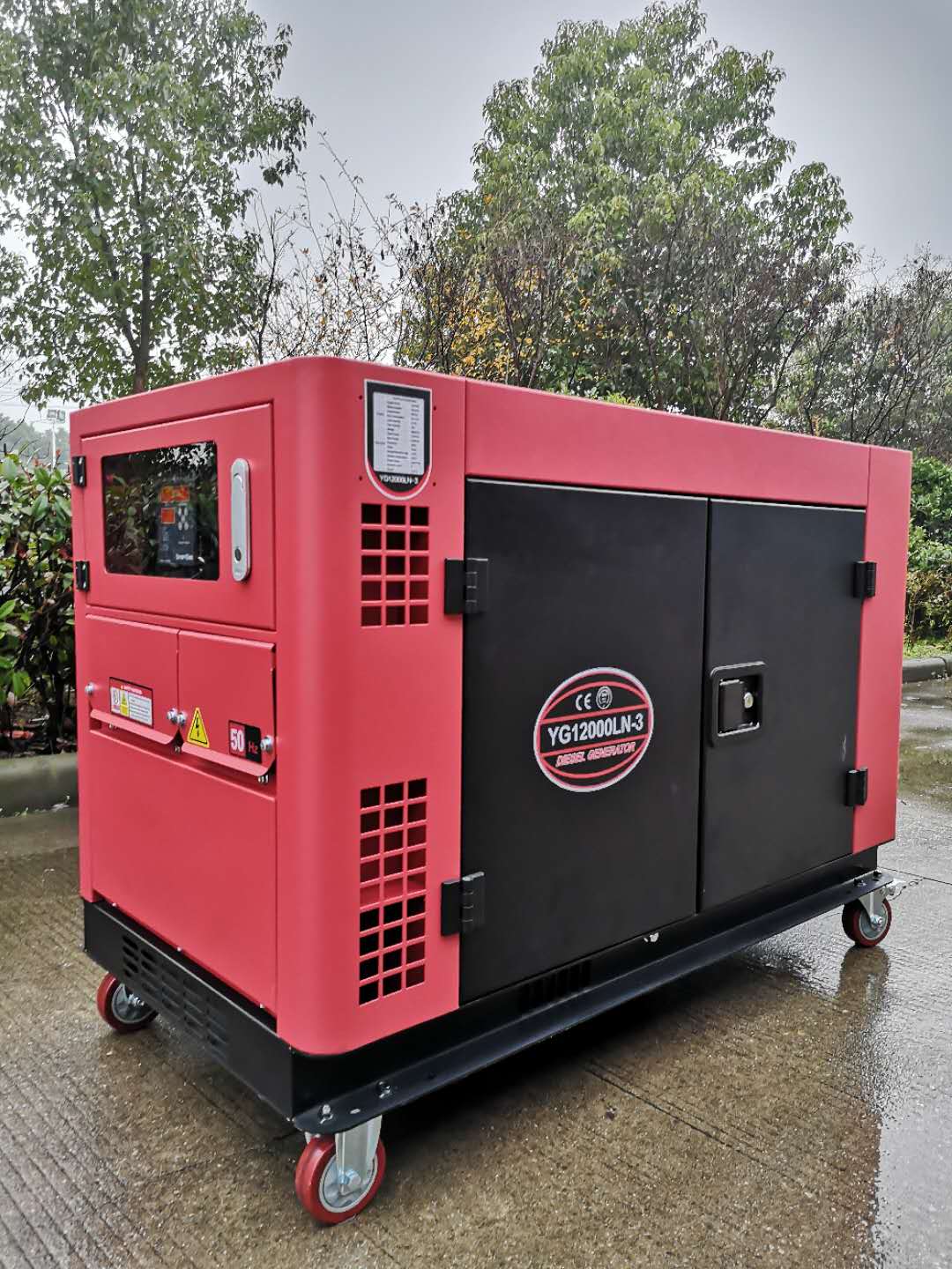 Manufacturers direct high quality silent type automatic diesel generator 12KW/12KVA/15KVA Manufacturers direct high quality silent type automatic diesel generator 12KW/12KVA/15KVA