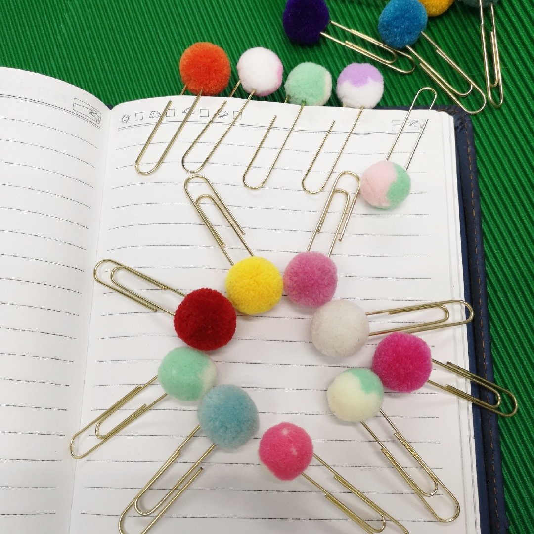 Creative girl hairball paper clip color hairball paperclip notebook DIY gold rose gold bookmark folder Creative girl hairball paper clip color hairball paperclip notebook DIY gold rose gold bookmark folder