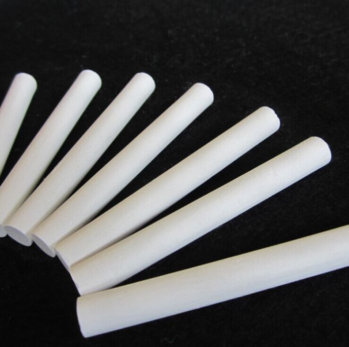 Dust-free dash 100 school teachers stationery box of white chalk Dust-free dash 100 school teachers stationery box of white chalk