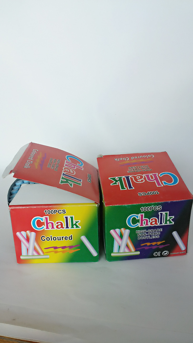Cylindrical-quality color clean the Blackboard special write 100 pieces of chalk Cylindrical-quality color clean the Blackboard special write 100 pieces of chalk