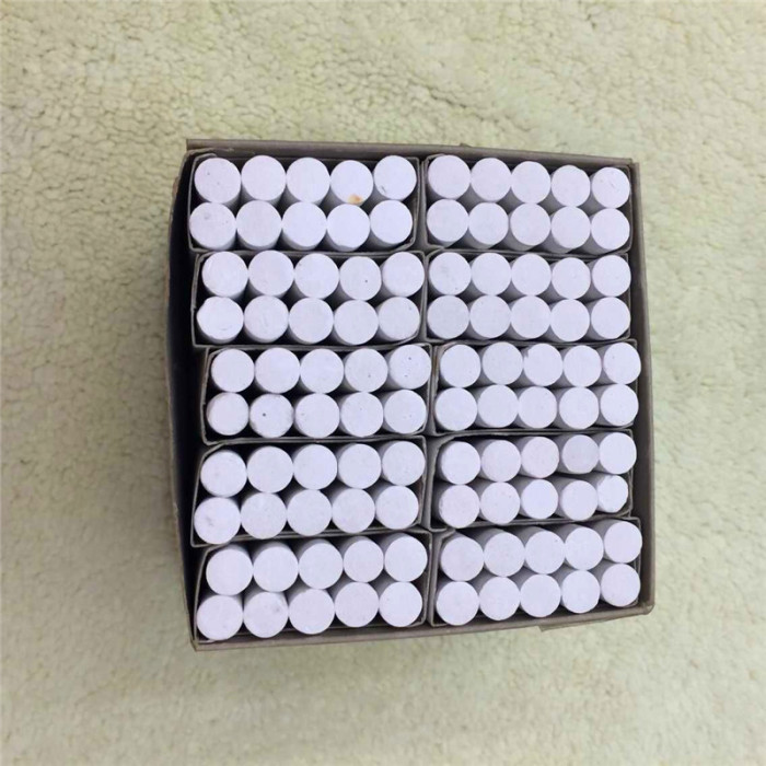 Supply of 100-10 colour chalk Pack small boxes of chalk Supply of 100-10 colour chalk Pack small boxes of chalk