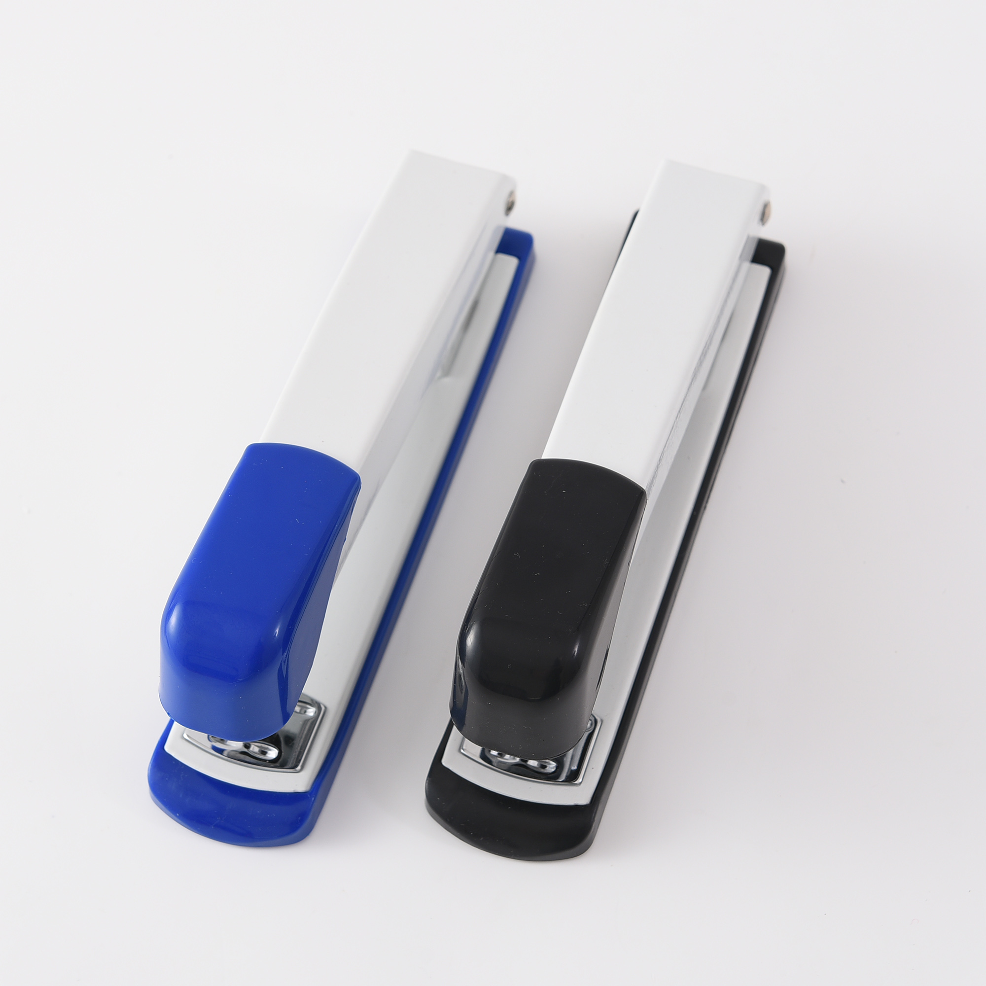 Manufacturers direct LOGO customized metal office stapler 24/6-26/6 staples