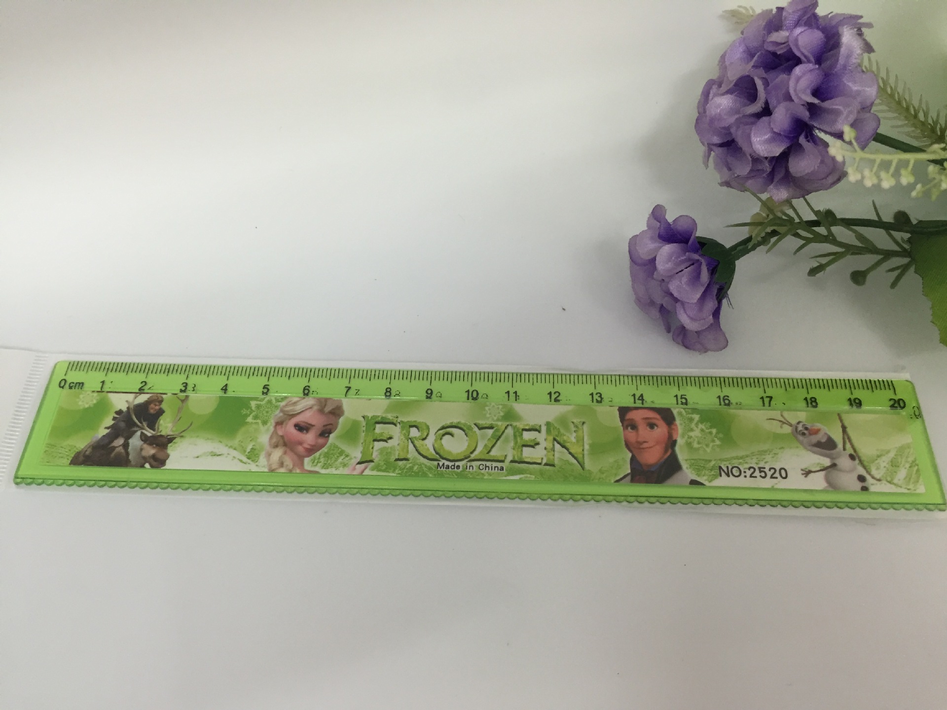 Cartoon creative ruler wave ruler wholesale student supplies 20cm measurement ruler manufacturers direct marketing Cartoon creative ruler wave ruler wholesale student supplies 20cm measurement ruler manufacturers direct marketing