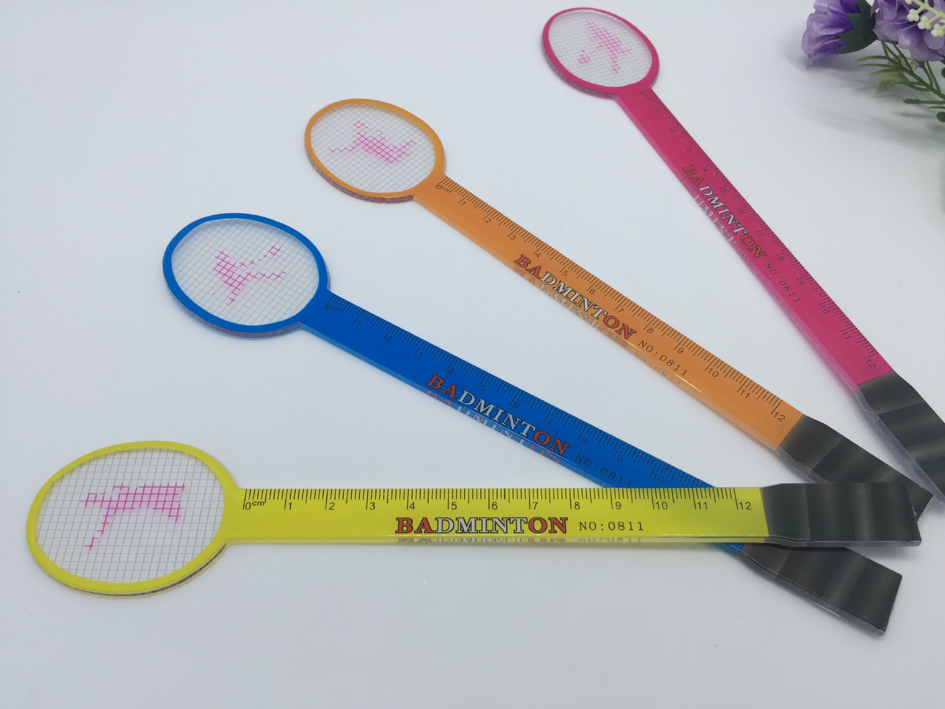 Factory direct creative badminton modeling feet cartoon mini ruler 12cm math class measurement ruler wholesale Factory direct creative badminton modeling feet cartoon mini ruler 12cm math class measurement ruler wholesale