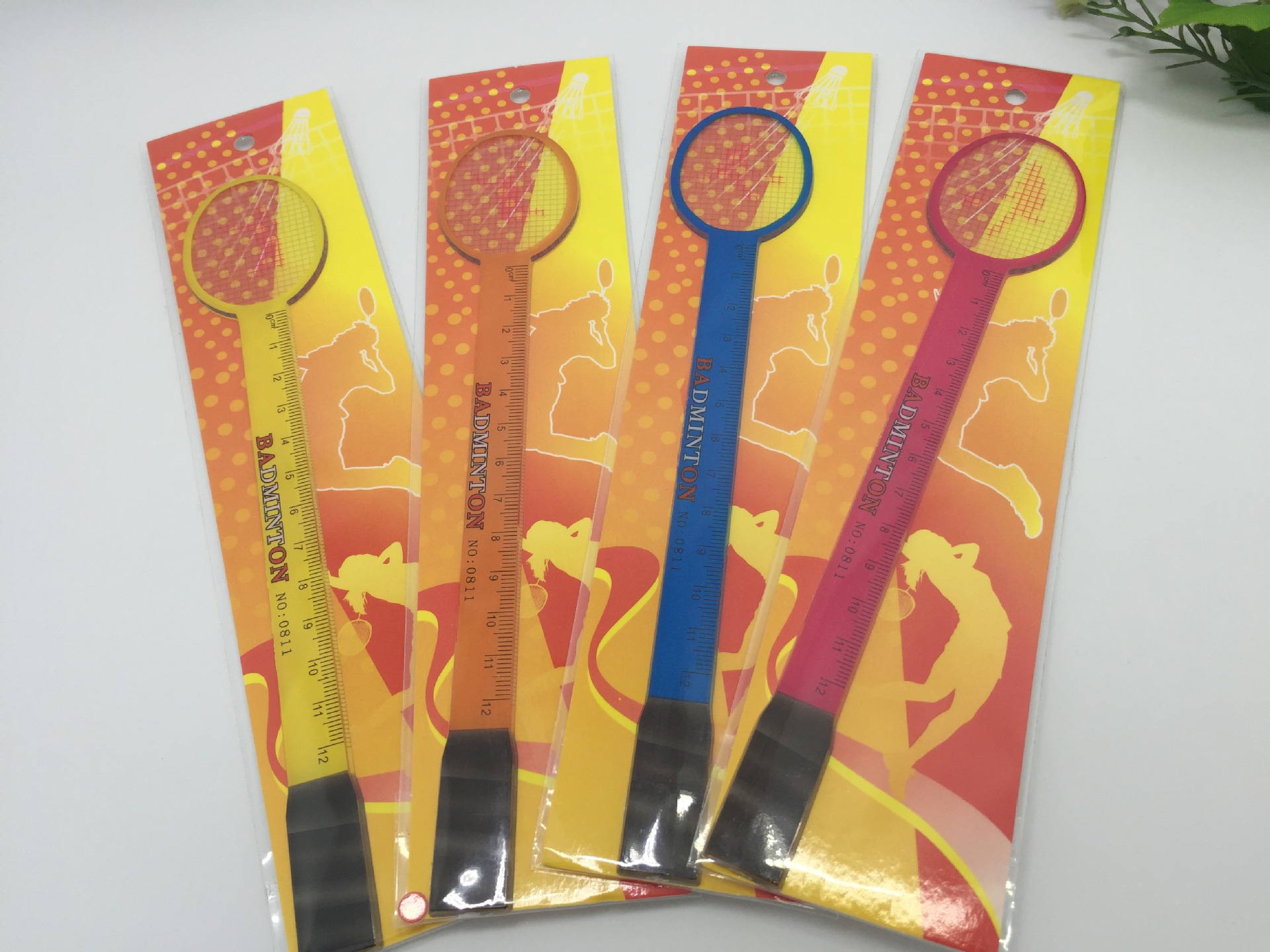 Factory direct creative badminton modeling feet cartoon mini ruler 12cm math class measurement ruler wholesale Factory direct creative badminton modeling feet cartoon mini ruler 12cm math class measurement ruler wholesale