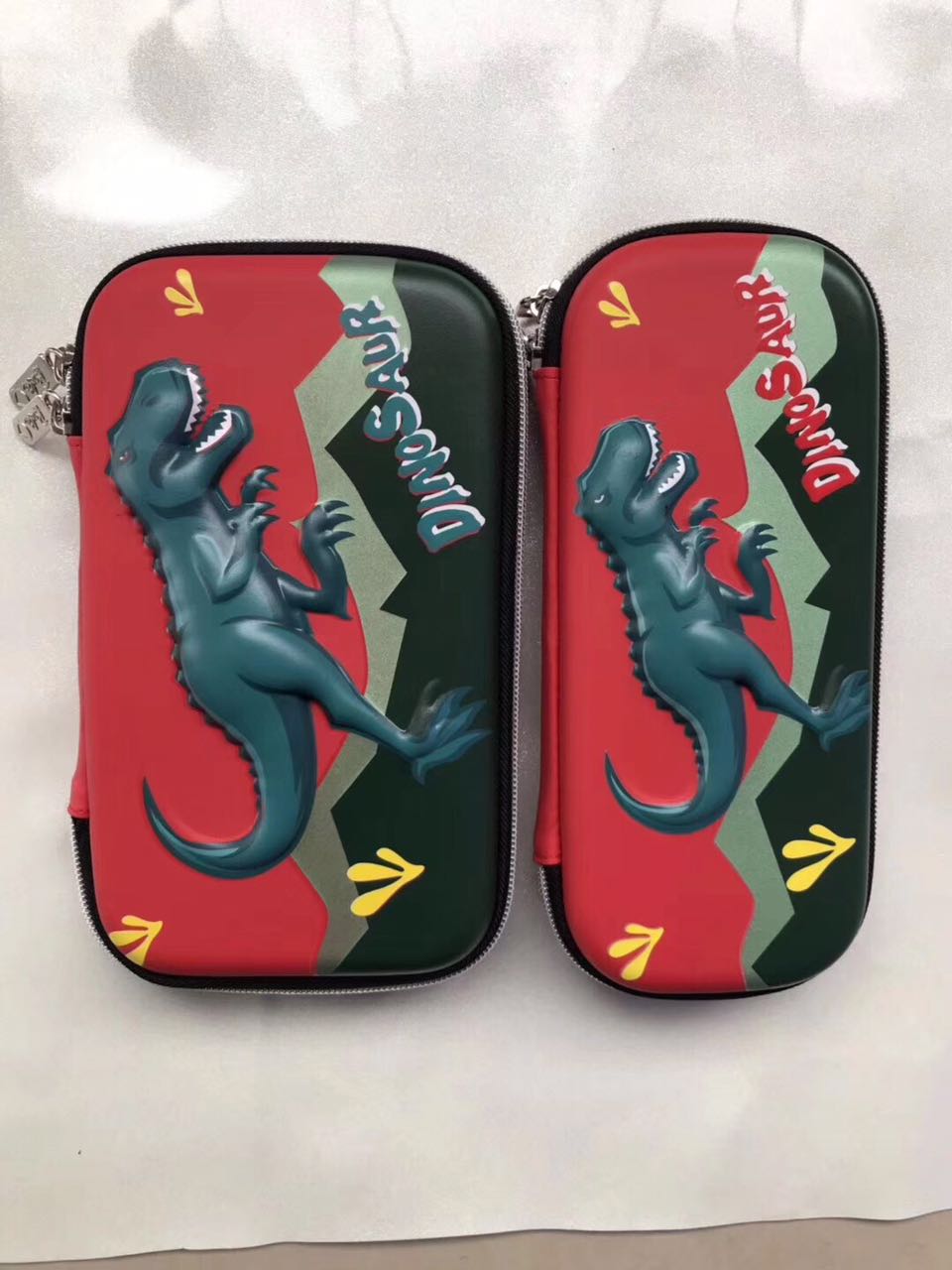 New 3D cartoon multi-design pen bag primary and secondary school stationery bag
