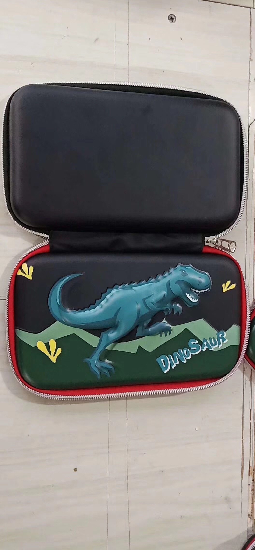 New 3D cartoon multi-design pen bag primary and secondary school stationery bag