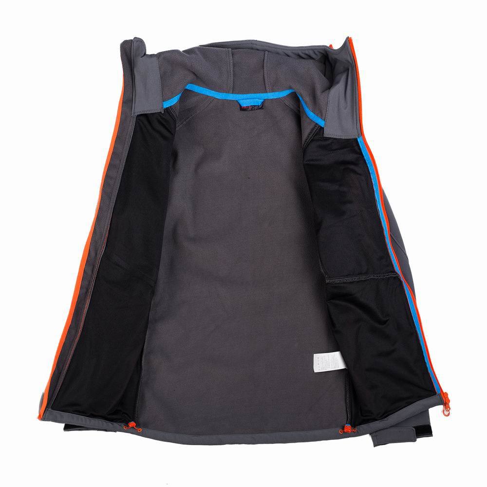 Men's Outdoor mountaineering sports Storm Coat windbreaker soft shell Jacket Men's Outdoor mountaineering sports Storm Coat windbreaker soft shell Jacket