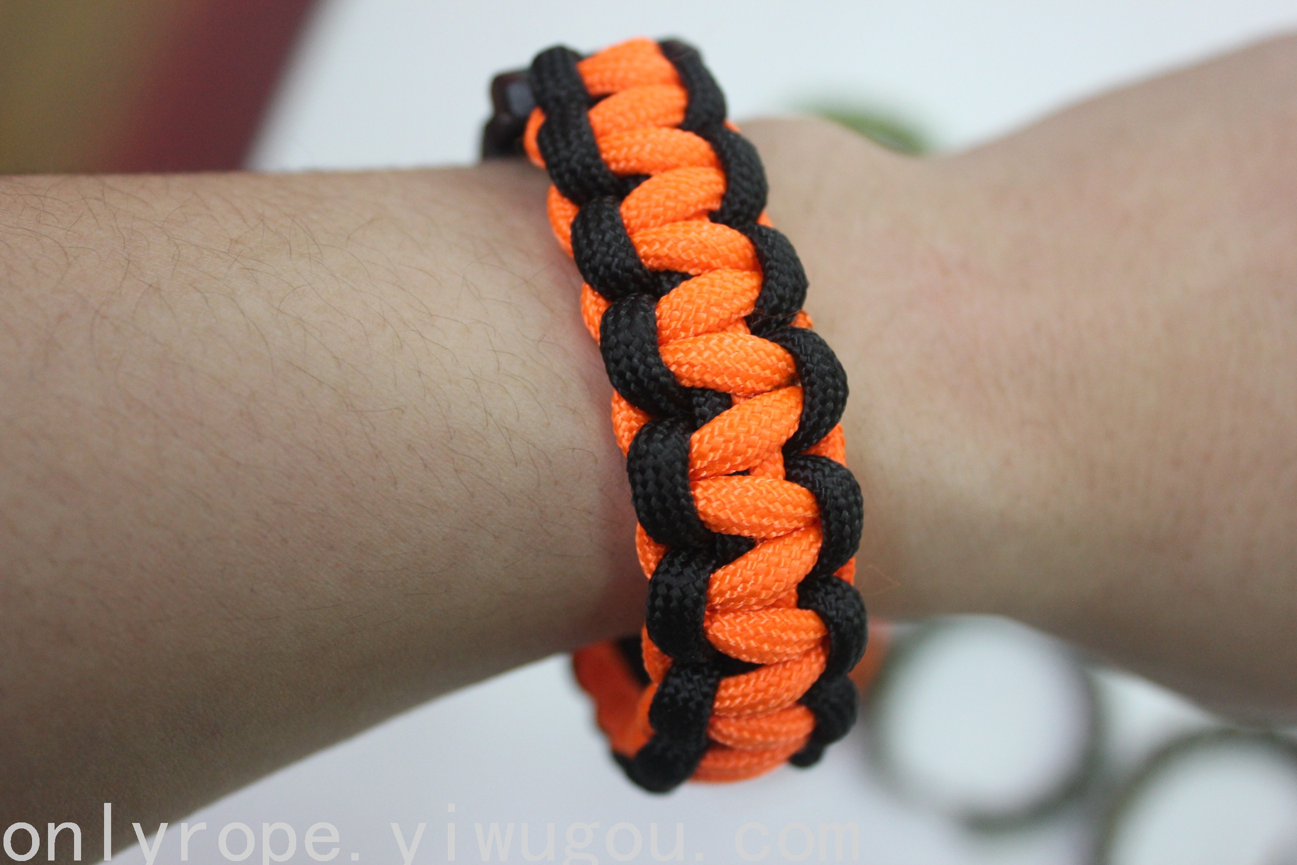 Parachute Cord Outdoor Survival Bracelet Wilderness Survival Bracelet Handmade Braided Rope