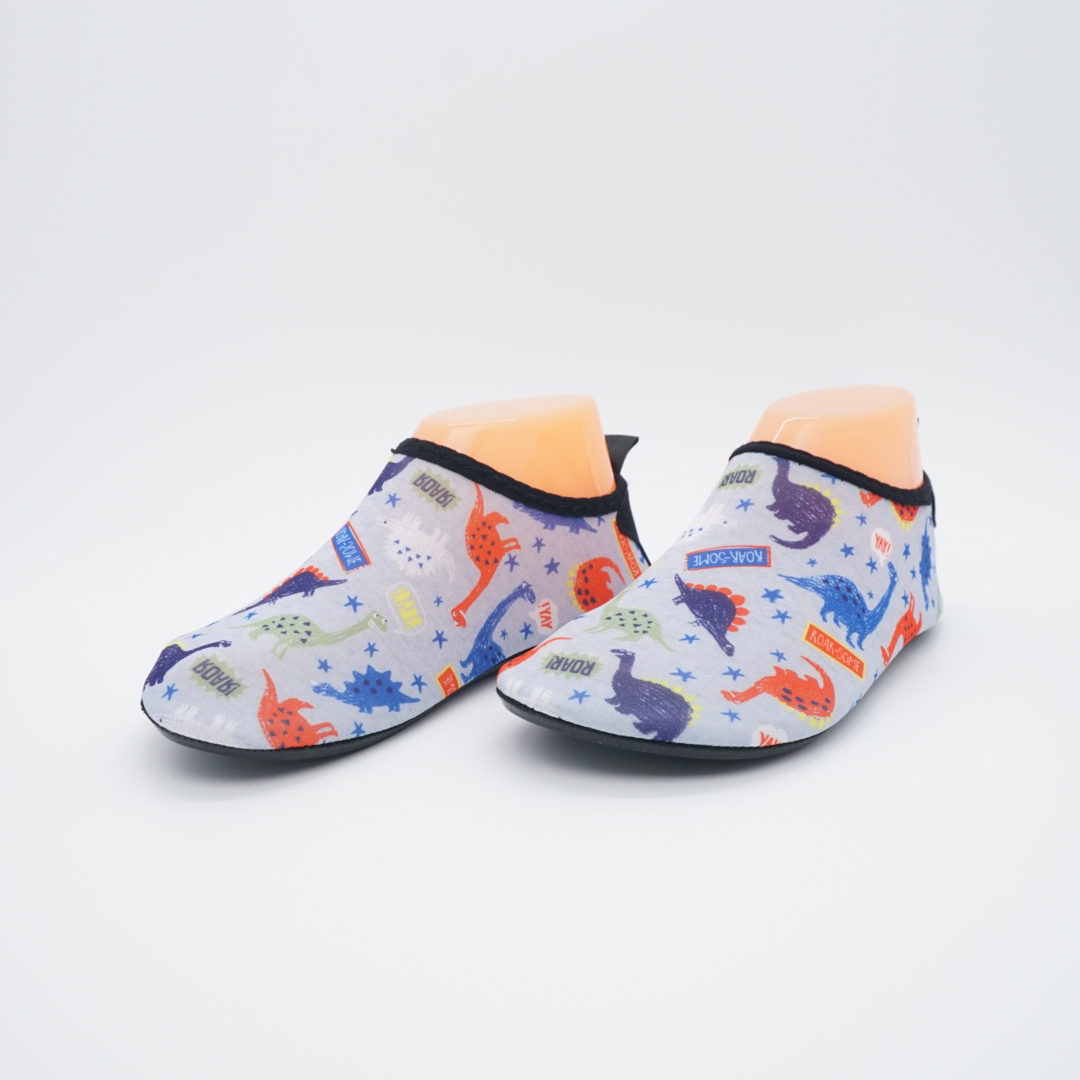 2021 New Children&#039;s Cartoon Beach Shoes Outdoor Stream Trekking Shoes Home Floor Socks Soft Shoes