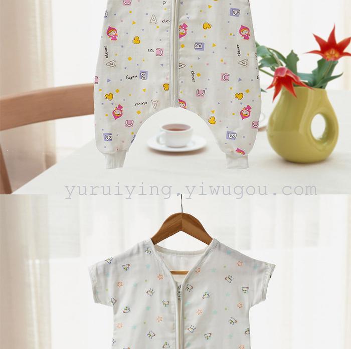 Four layers of gauze for preventing baby kicking quilt warm sleeping bag split air conditioning is Four layers of gauze for preventing baby kicking quilt warm sleeping bag split air conditioning is