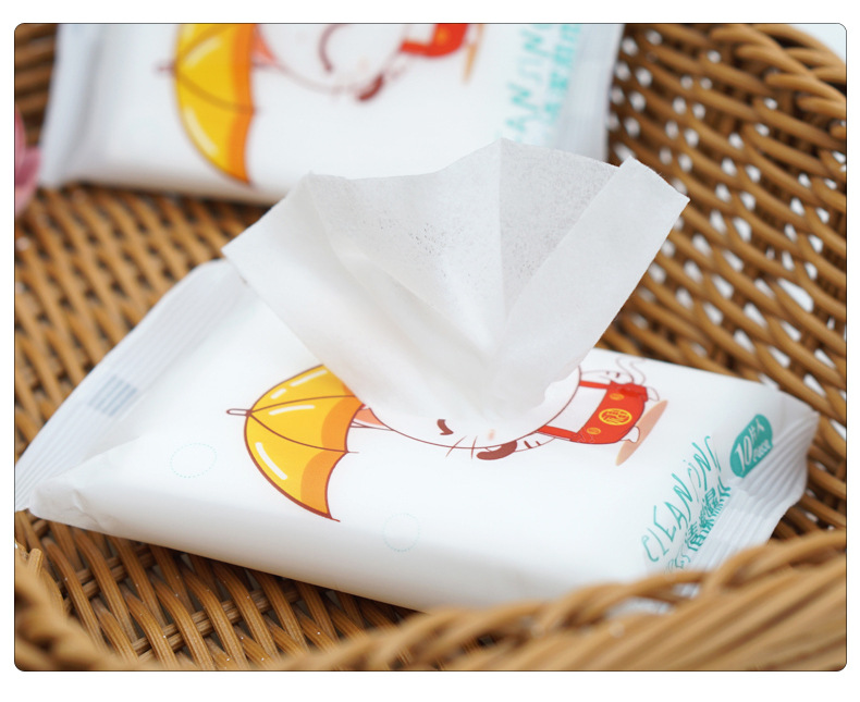 Wet Wipes Baby Removable Portable Small Bag Wet Wipes 10 Pieces Disposable Cleaning Wet Wipes Mother and Baby Gifts