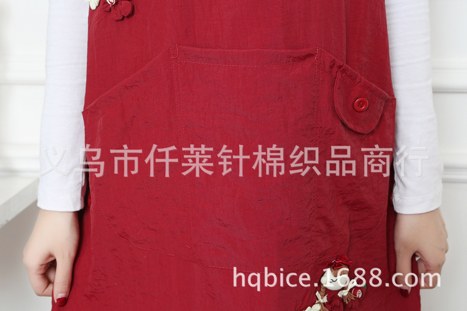 Korean checking decorative small doll, waterproof sleeveless apron sleeveless blouse