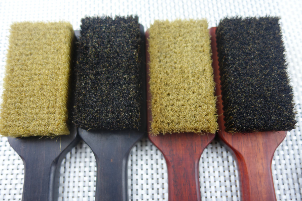 Wholesale Purple Sandalwood Wooden Handle Hand Brush Rhinoceros Horn Rudraksha Walnut clean brush Wholesale Purple Sandalwood Wooden Handle Hand Brush Rhinoceros Horn Rudraksha Walnut clean brush