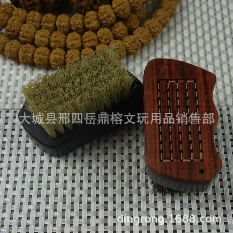 Wholesale Purple Sandalwood Wooden Handle Hand Brush Rhinoceros Horn Rudraksha Walnut clean brush Wholesale Purple Sandalwood Wooden Handle Hand Brush Rhinoceros Horn Rudraksha Walnut clean brush