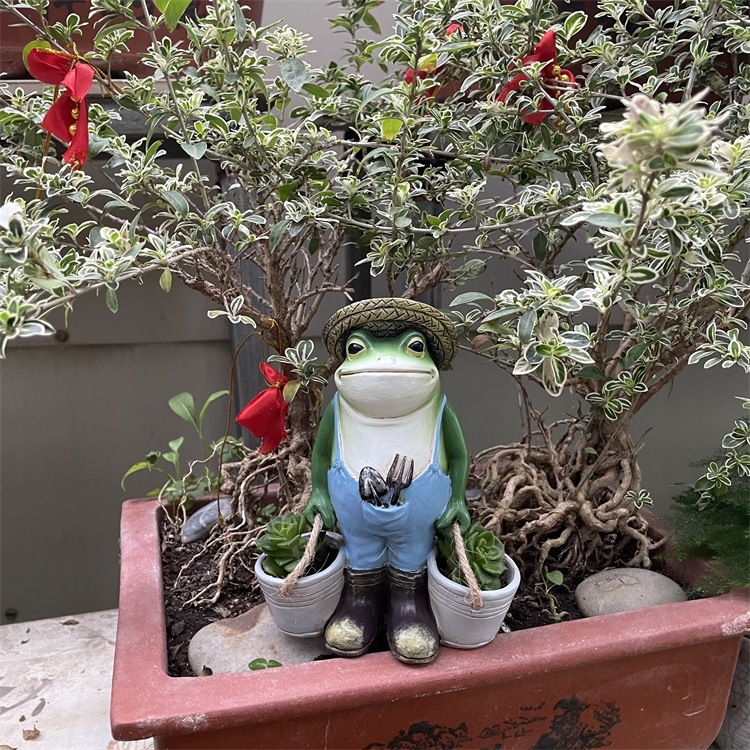 Resin Frog Animal Decoration Garden Crafts Customization Cross-Border Potted Cute Office Imported arts and crafts Resin Frog Animal Decoration Garden Crafts Customization Cross-Border Potted Cute Office Imported arts and crafts