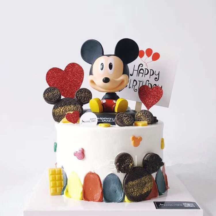 Shaking Head Mickey Minnie Q Version Captain America Creative Cake Decoration Decoration Imported arts and crafts