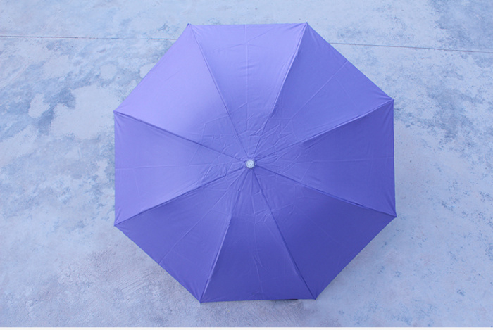 can print the LOGO customized folding shade umbrella folding umbrella can print the LOGO customized folding shade umbrella folding umbrella