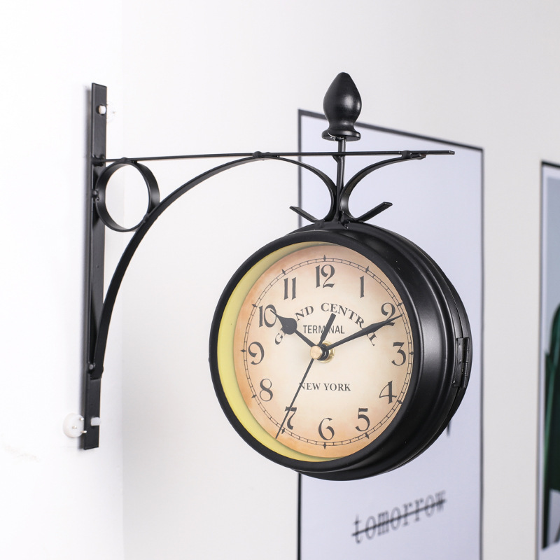 Cross-Border European Clock Wrought Iron Wall Clock Vintage Ornament Clocks