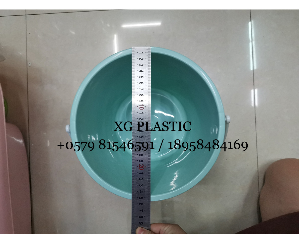 8 Liter water bucket plastic bucket with lid simple style household water storage bucket portable round shape bucket