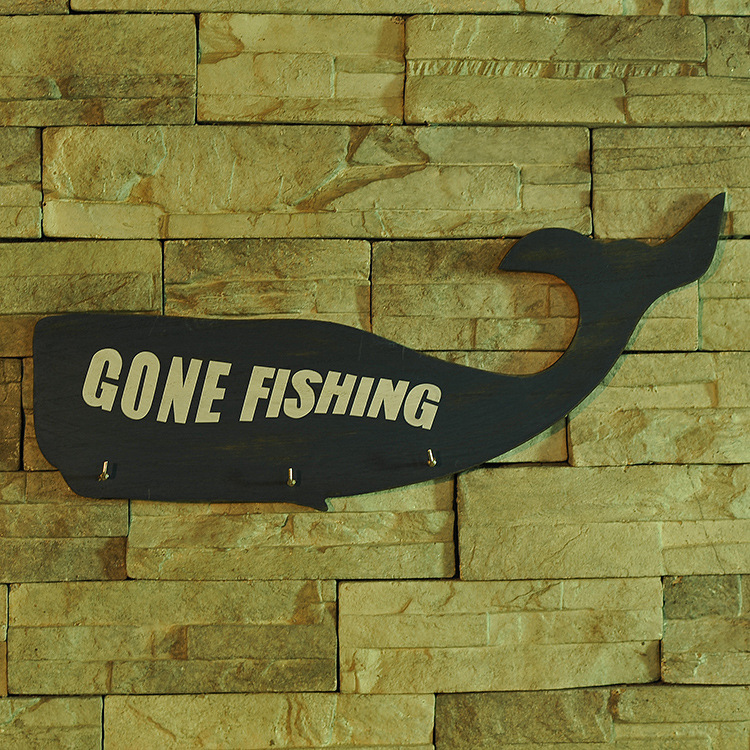 Retro do old whale Pendant hooks fashion Creative Home Pendant Background wall pendant fish photo frame Myrine