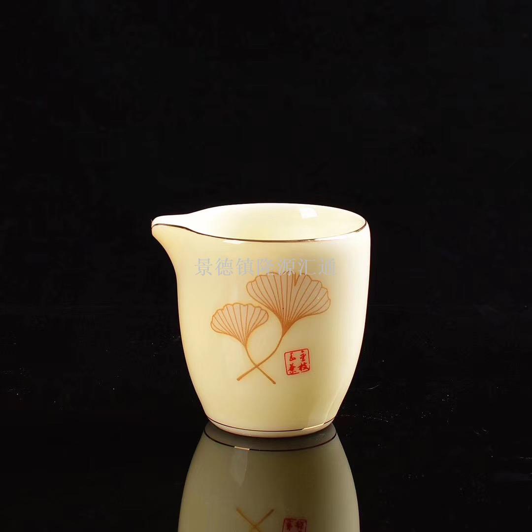 Suet jade tea set topaz tea cup jade porcelain teapot porcelain teapot tea set ceramic cup craft cup master cup Suet jade tea set topaz tea cup jade porcelain teapot porcelain teapot tea set ceramic cup craft cup master cup
