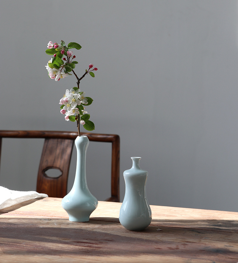 Jingdezhen Ceramic Vase Decoration Retro New Chinese Style Zen Vase Simple Porcelain craft Jingdezhen Ceramic Vase Decoration Retro New Chinese Style Zen Vase Simple Porcelain craft