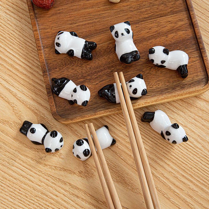 Baoyun Zakka Japanese Style Groceries Chopsticks Shelf Ceramic Chopsticks Rest Chopsticks Shelf Panda Porcelain craft