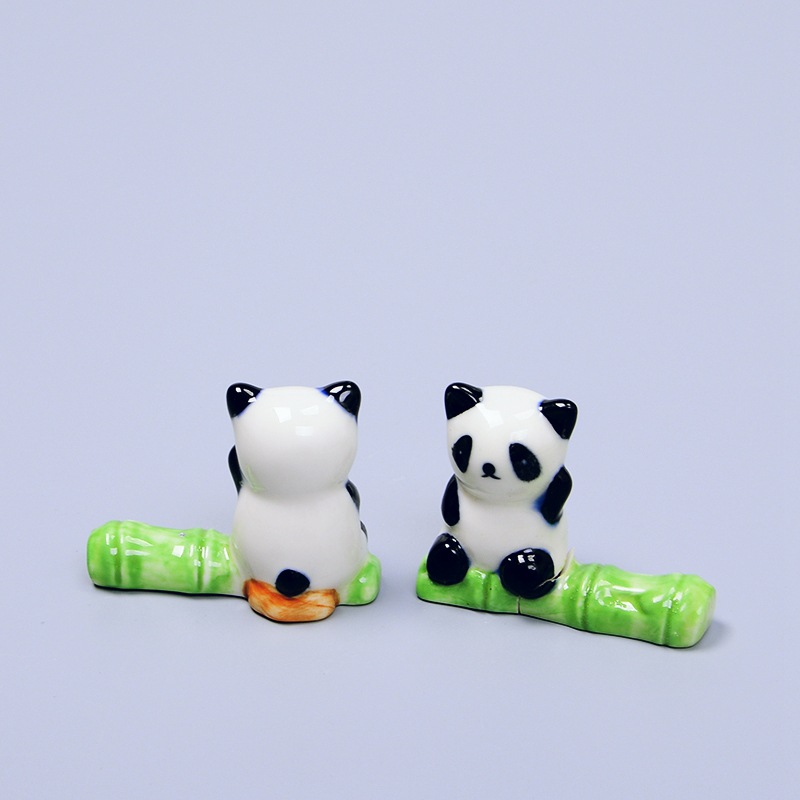 Baoyun Zakka Japanese Style Groceries Chopsticks Shelf Ceramic Chopsticks Rest Chopsticks Shelf Panda Porcelain craft