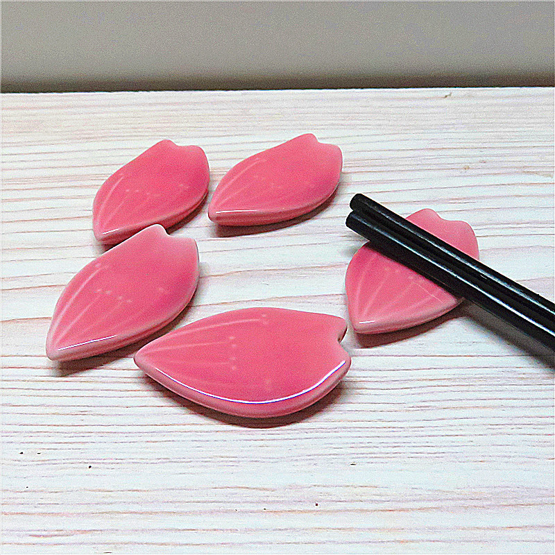Baoyun Zakka Japanese Style Groceries Chopsticks Shelf Ceramic Chopsticks Rest Chopsticks Shelf Panda Porcelain craft