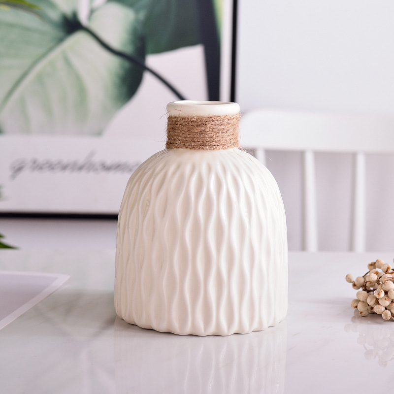 Wholesale Spot All Kinds of Creative Ceramic Crafts Ceramic Vase Flower Arrangement Artificial Porcelain craft