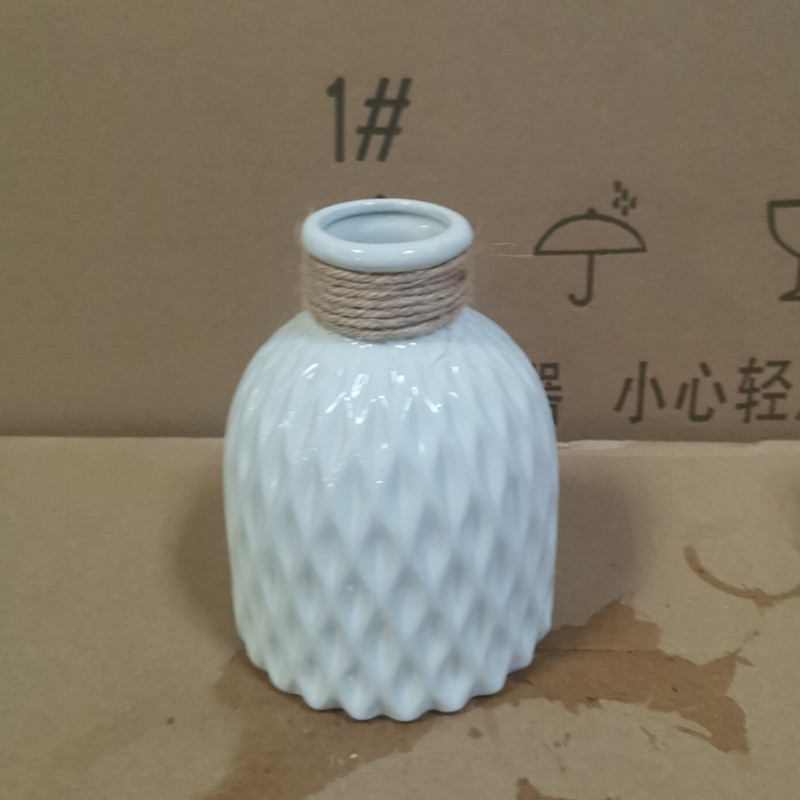 Wholesale Spot All Kinds of Creative Ceramic Crafts Ceramic Vase Flower Arrangement Artificial Porcelain craft