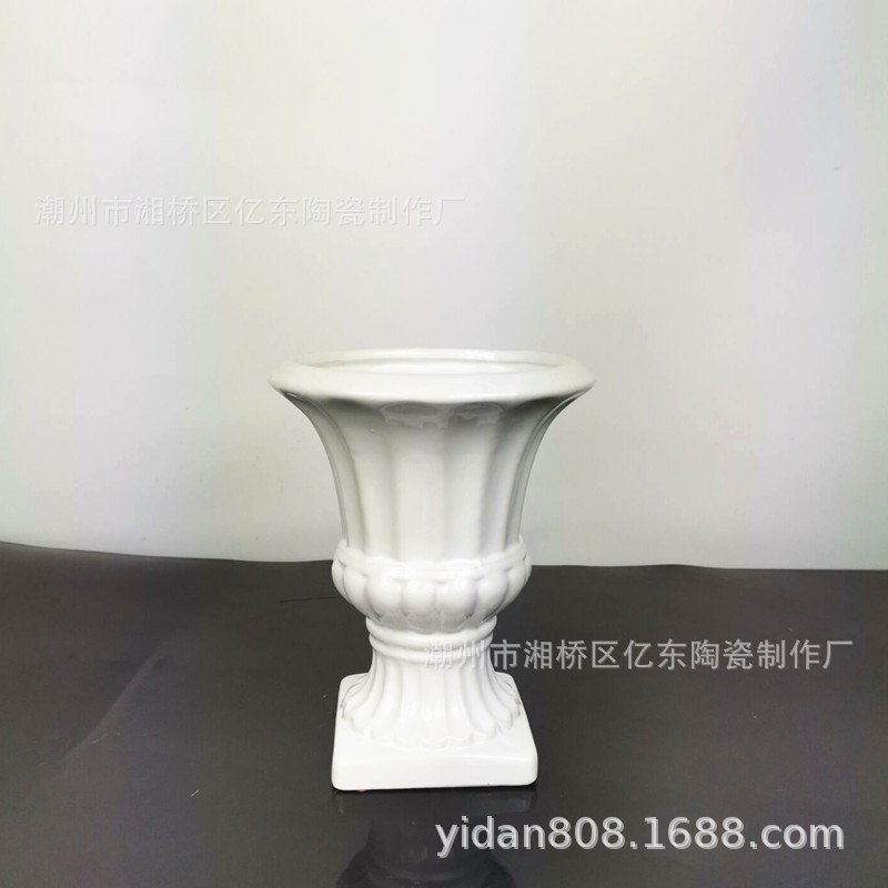 Wholesale Spot All Kinds of Creative Ceramic Crafts Ceramic Vase Flower Arrangement Artificial Porcelain craft