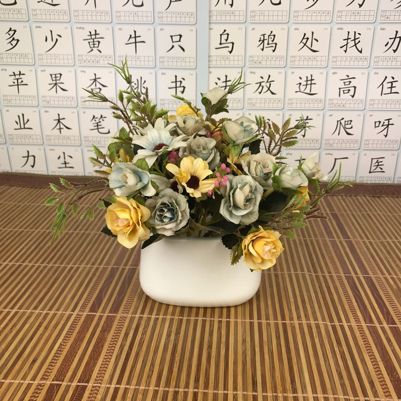 Wholesale Spot All Kinds of Creative Ceramic Crafts Ceramic Vase Flower Arrangement Artificial Porcelain craft