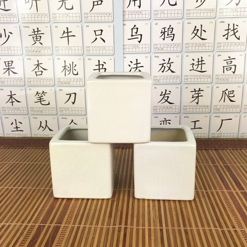 Wholesale Spot All Kinds of Creative Ceramic Crafts Ceramic Vase Flower Arrangement Artificial Porcelain craft