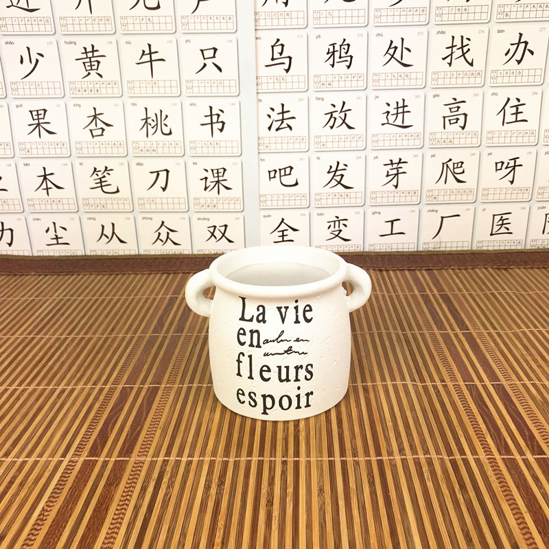 Wholesale Spot All Kinds of Creative Ceramic Crafts Ceramic Vase Flower Arrangement Artificial Porcelain craft